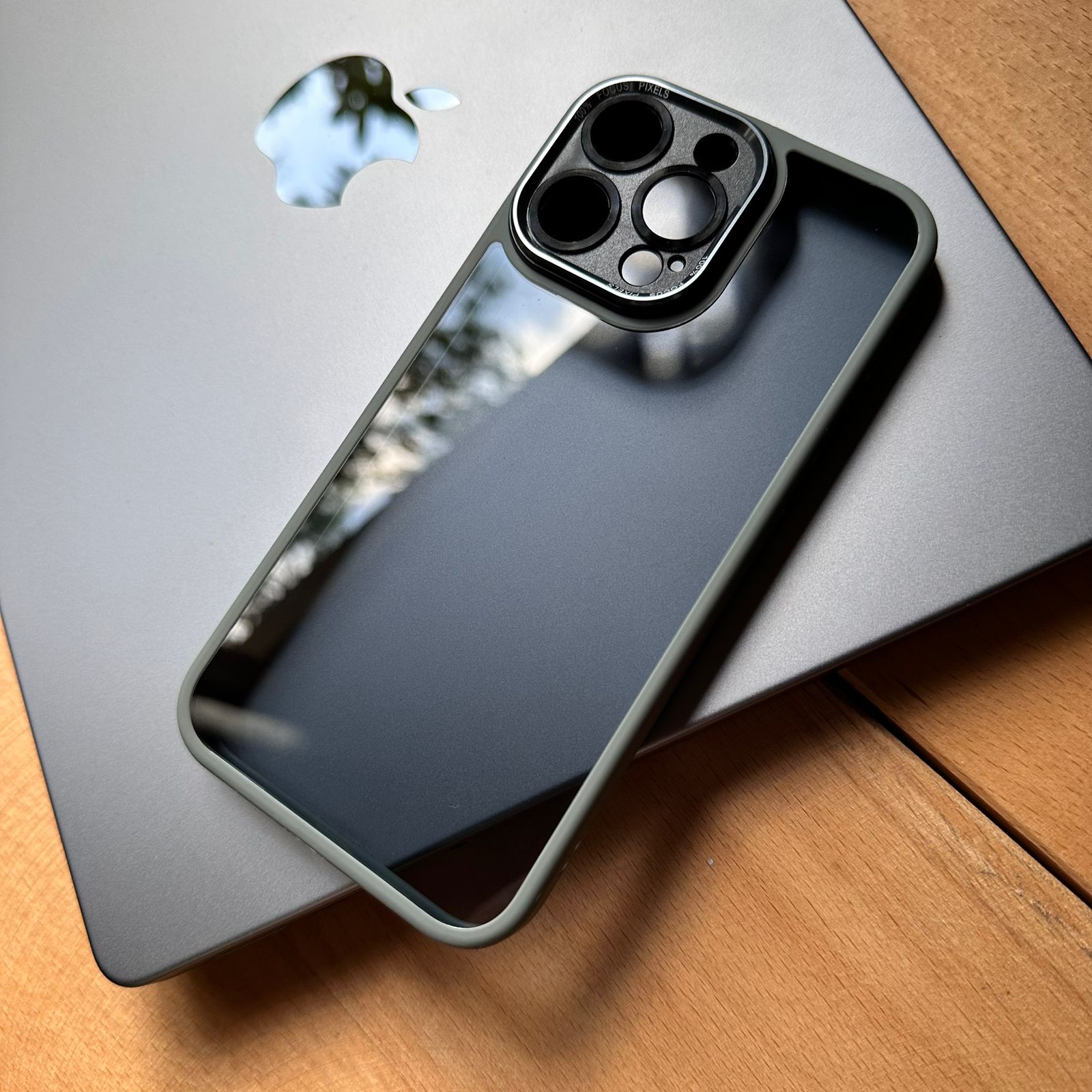 Smoke Focus Pixel Acrylic Case (Code FPS81)