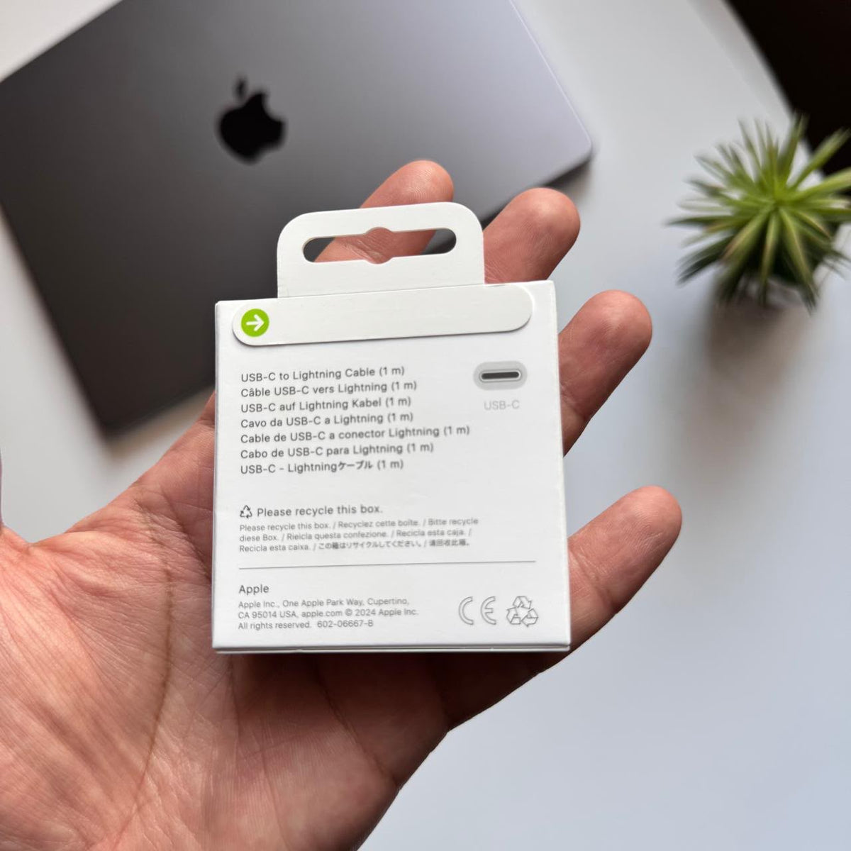 Apple Type-C to Lightning Cable (Code A2561)