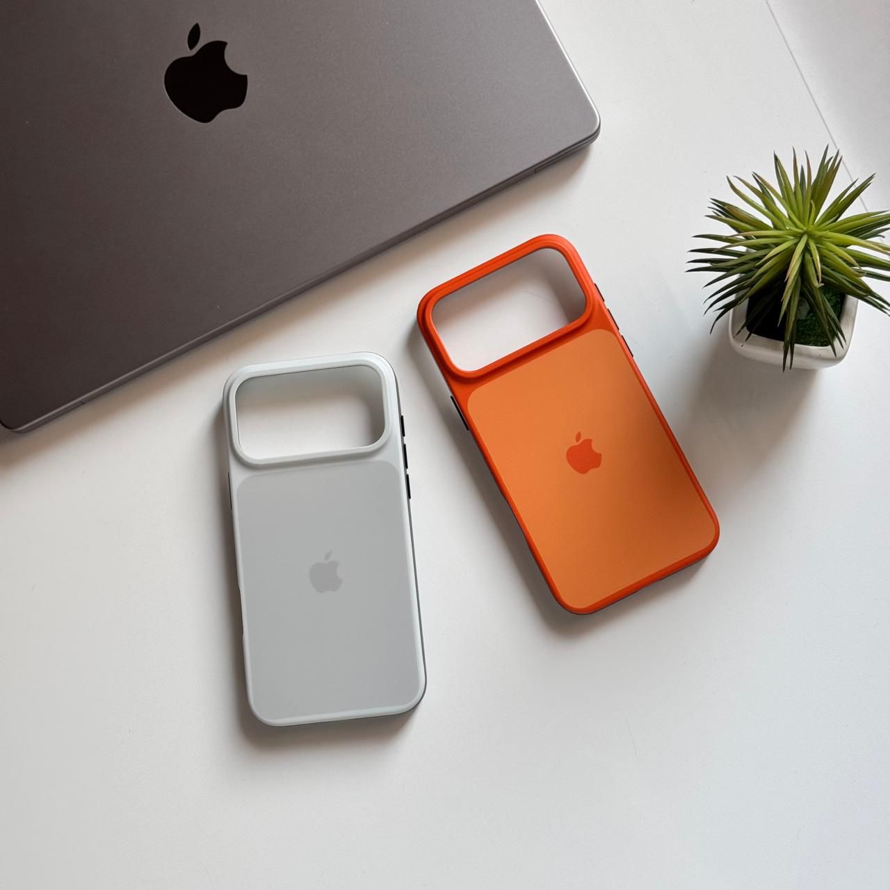Acrylic Matte 17 Design Case
(Code TRD65)
