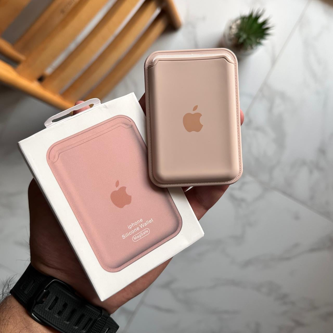 Apple Magnetic Silicone Wallet (Code AMS45)