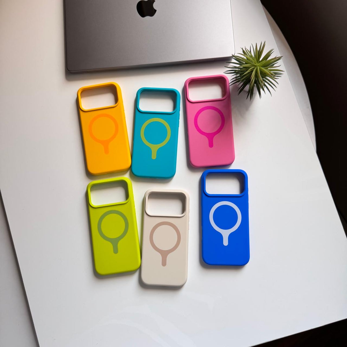 Trendy MagSafe Logo Premium Silicone Case(Code MTS77)