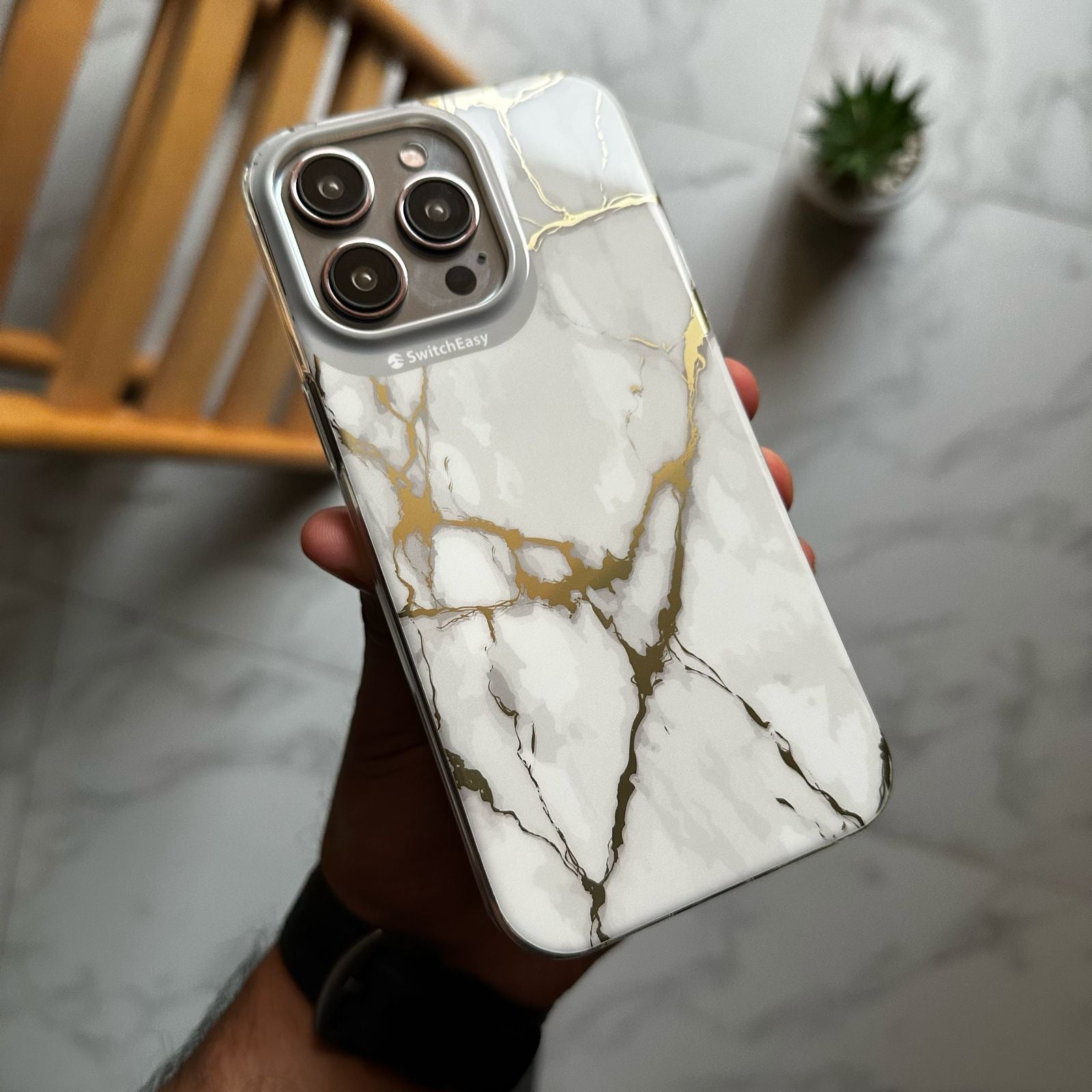 Switch Easy Artist Marble Case
(Code SEM7)