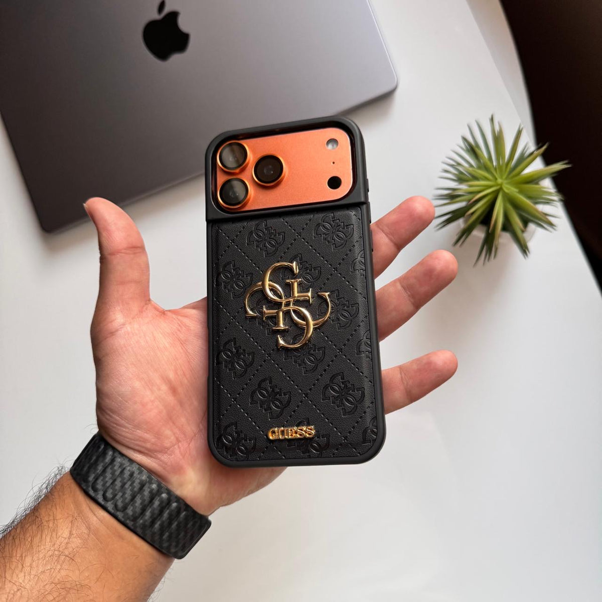 GUESS Leather Rubber Case (Code GLR76)