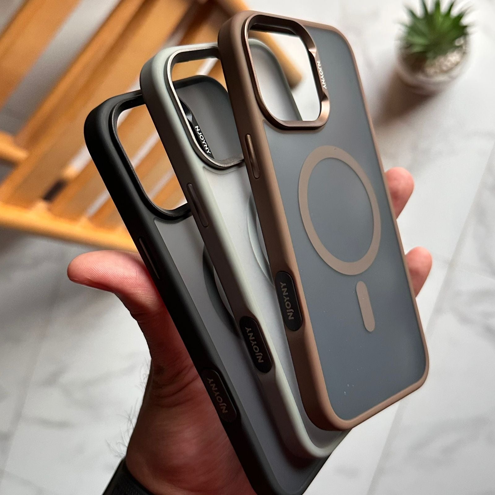 Premium Matte Skin MagSafe Case (Code BMW28)