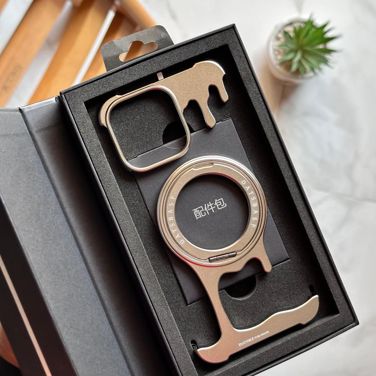Luxury Melting Type Stand MagSafe Aluminium Case (Code ZML75)
