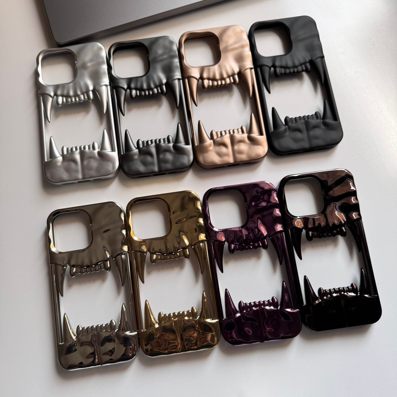 Silicone Beast Fangs Case(Code FNG50)