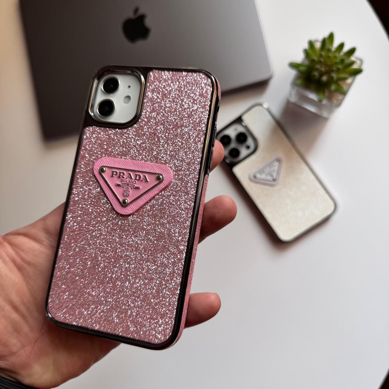 Prada Glitter Case(Code STAR50)