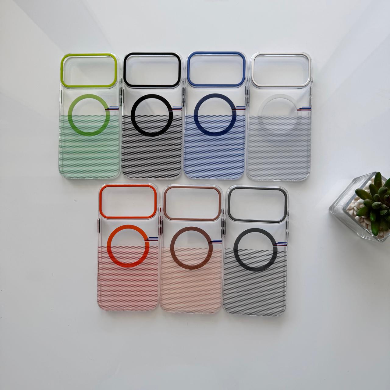 Transparent Dots MagSafe Case(Code TDMS8)