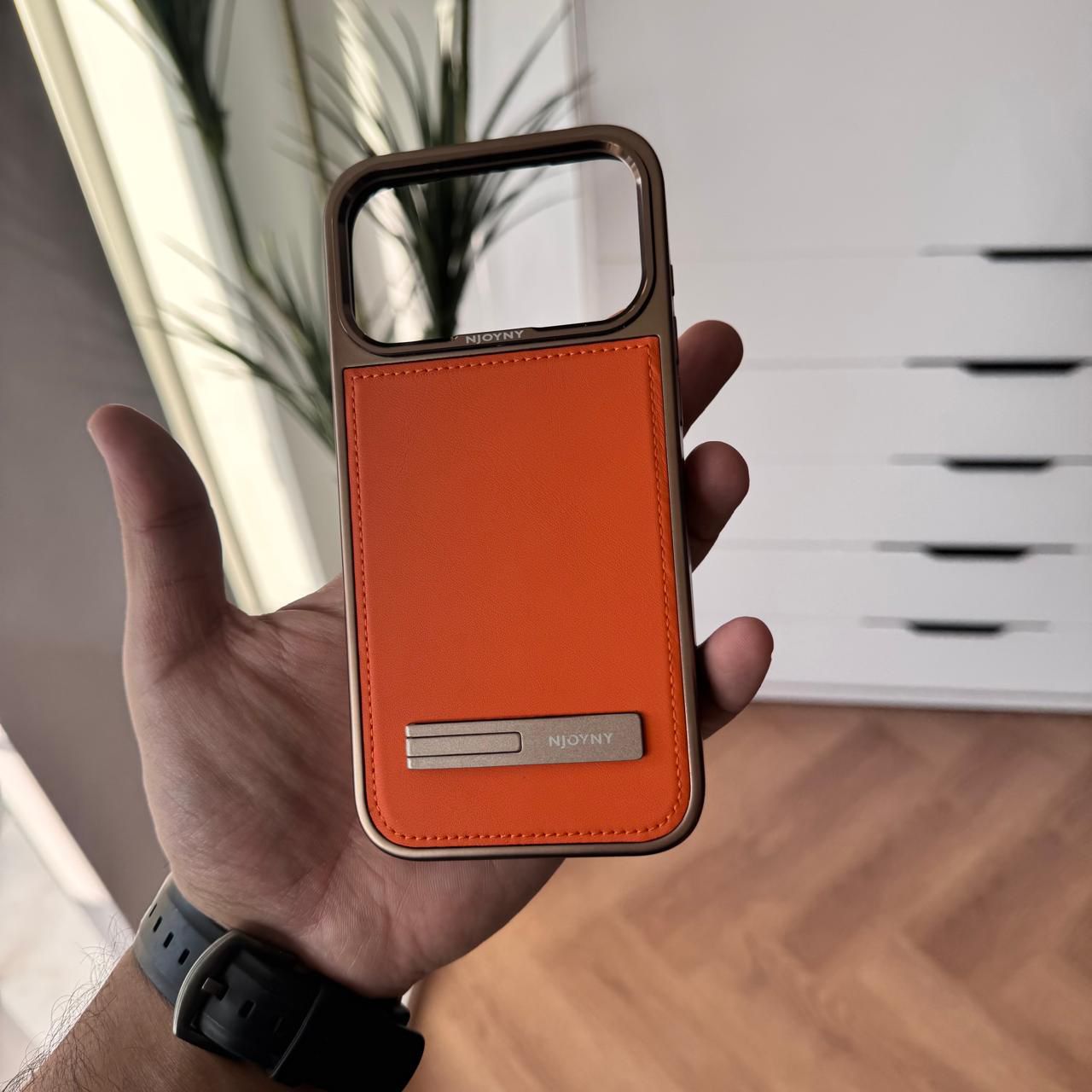 NY Leather Metal Stand Case(Code NYMA5)