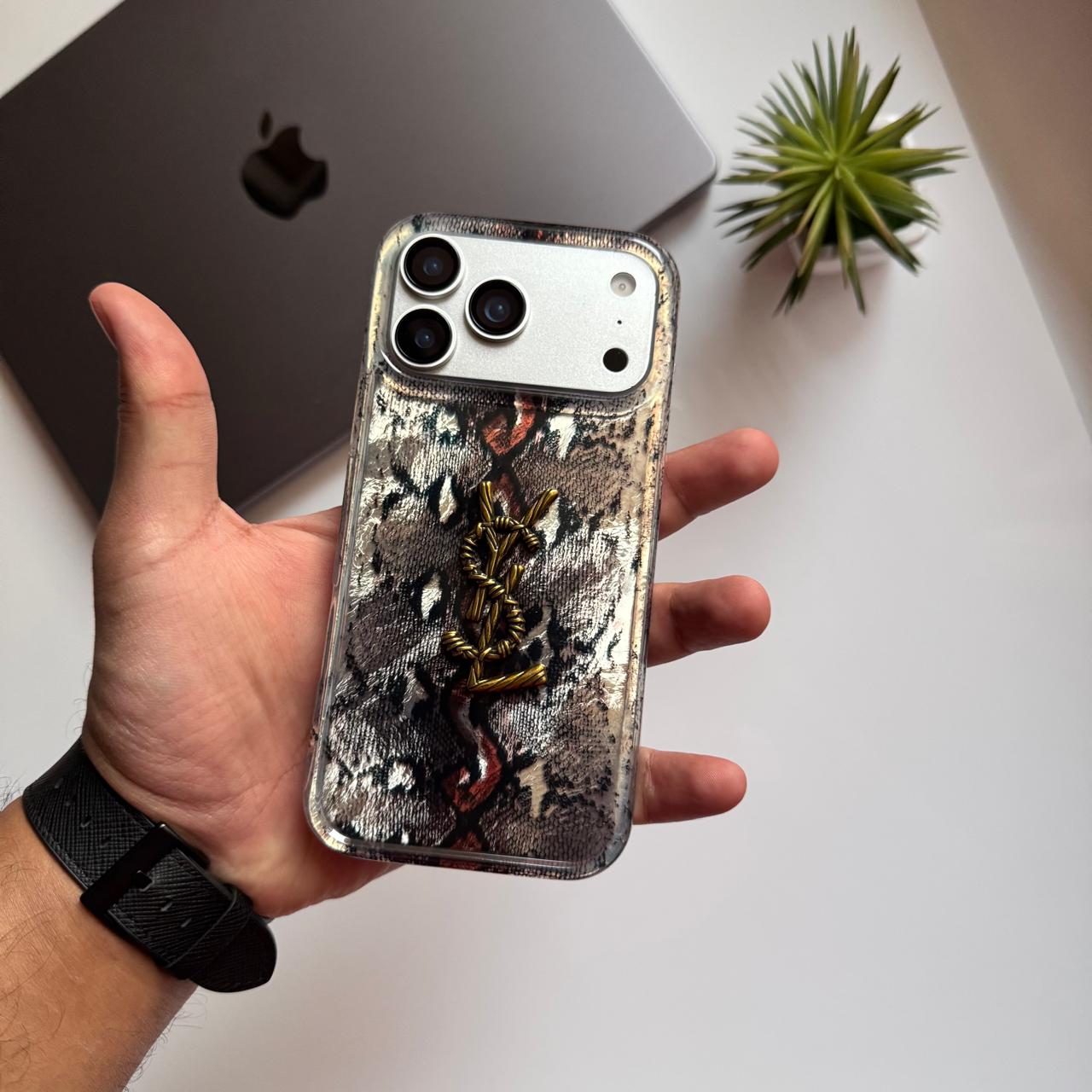 Brand G Cheetah & Snake Case(Code GCS75)