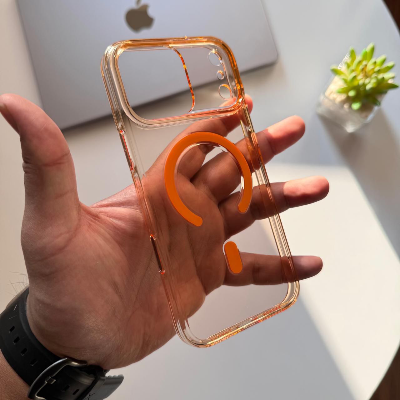 Doyers Transparent Hard Slim-Fit Case(Code DYR63)
