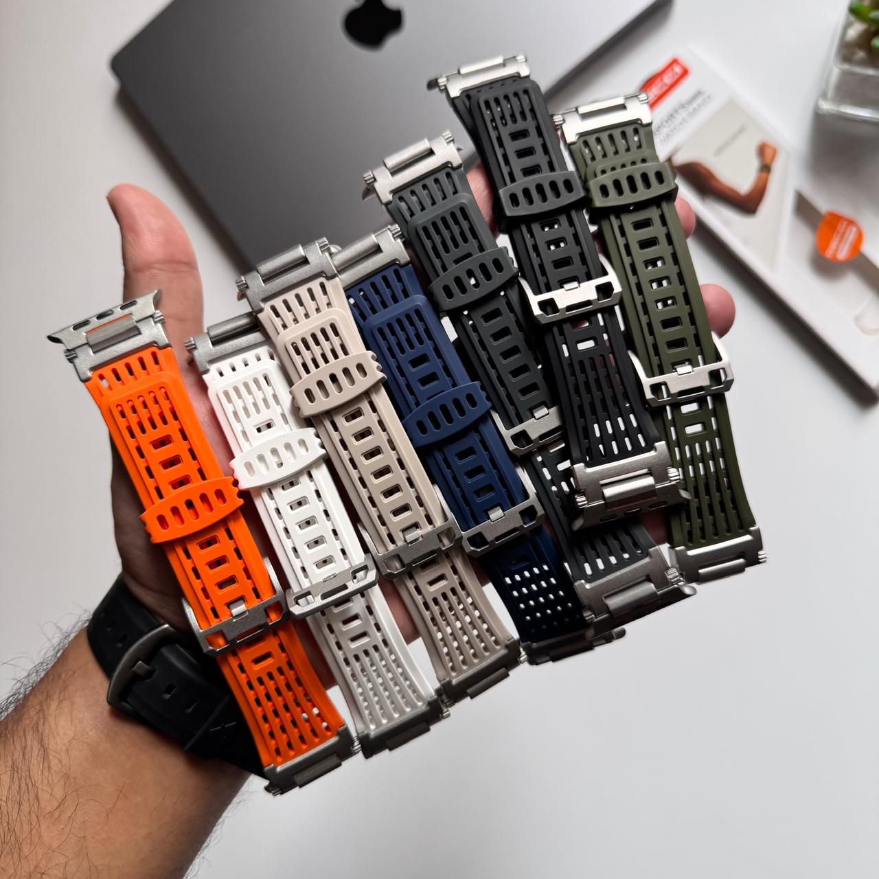 Recci Silicone Sports Band for Apple Watch(Code SPO54)