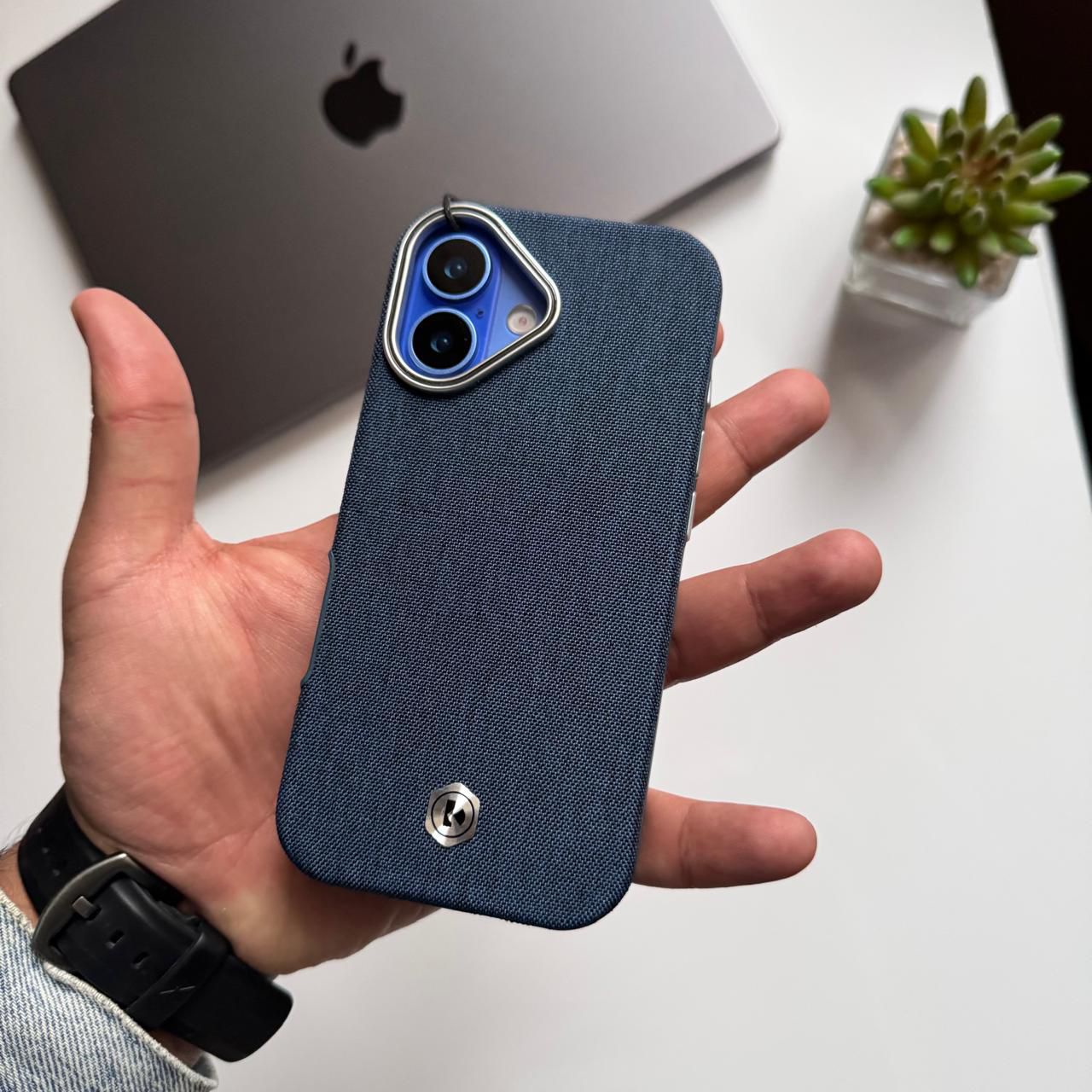 Metal Frame Canvas Case(Code MFE22)