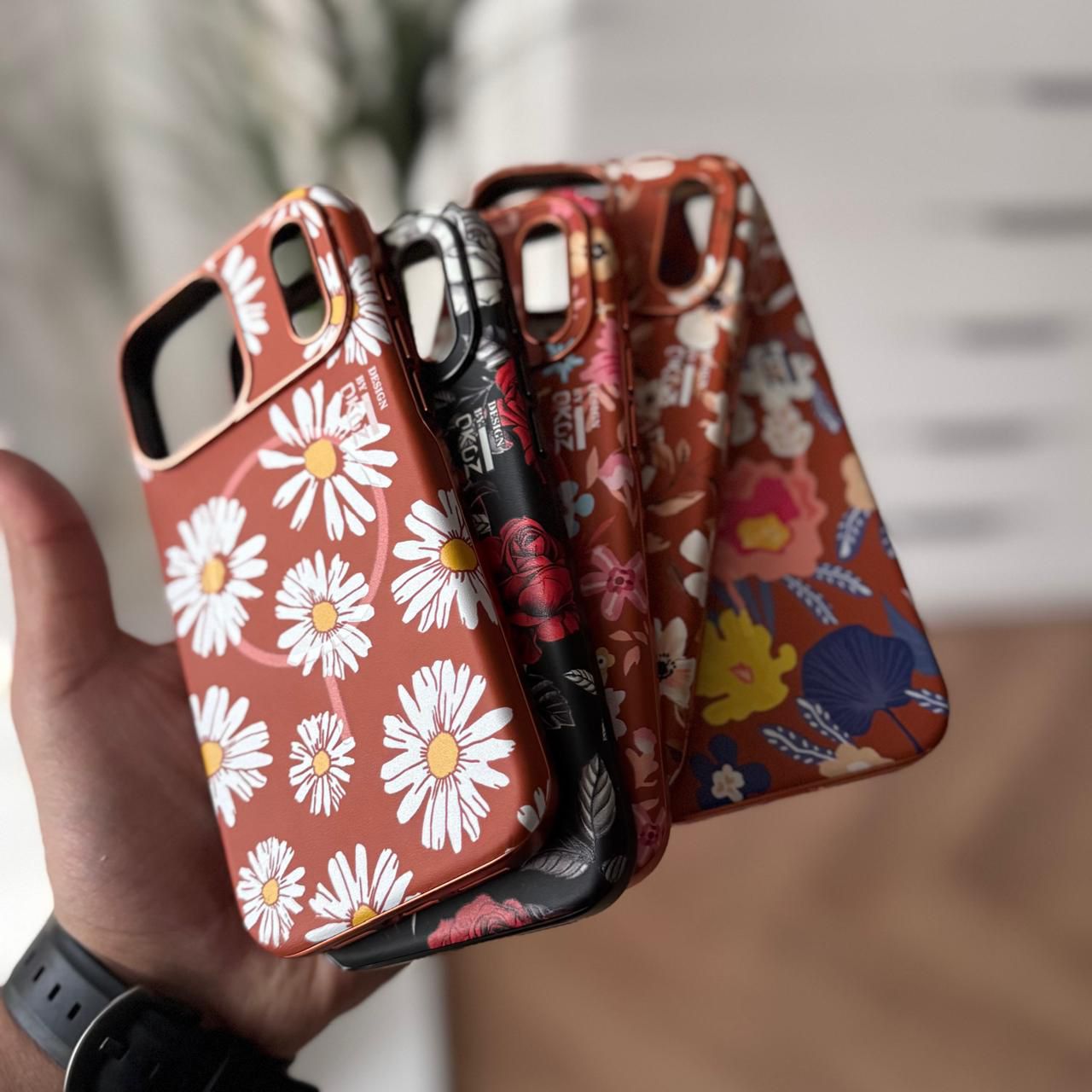 Flowers Trendy MagSafe Case(Code FTM88)