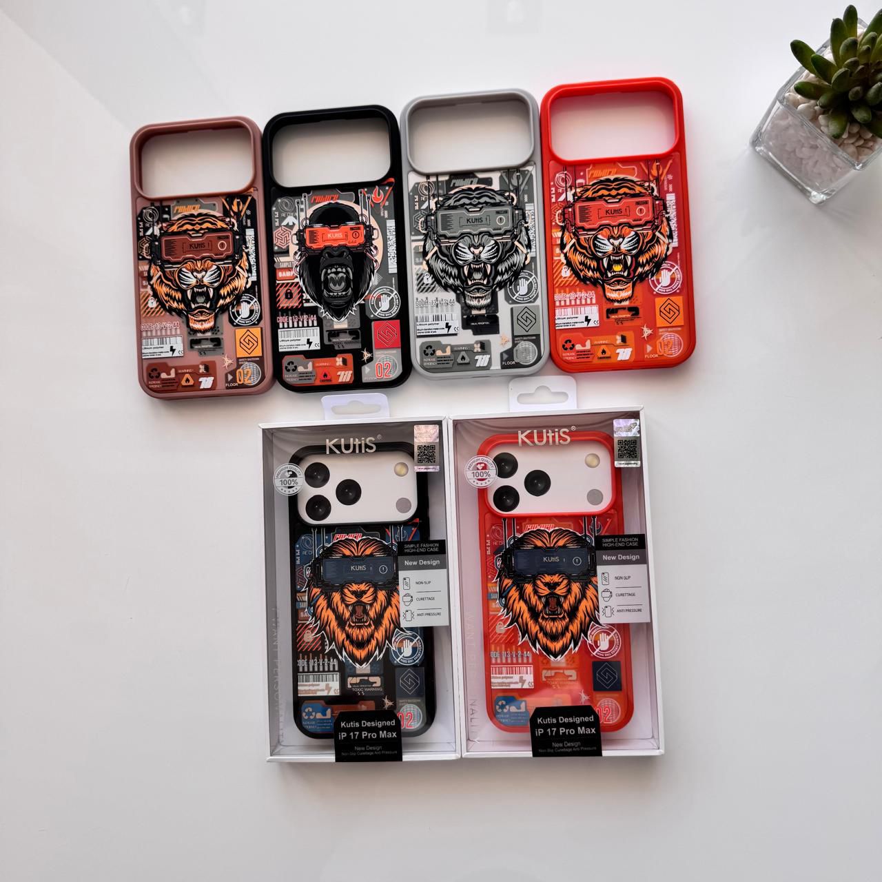 KUtiS Lion Design Double-Layer Pattern Case(Code KUT78)