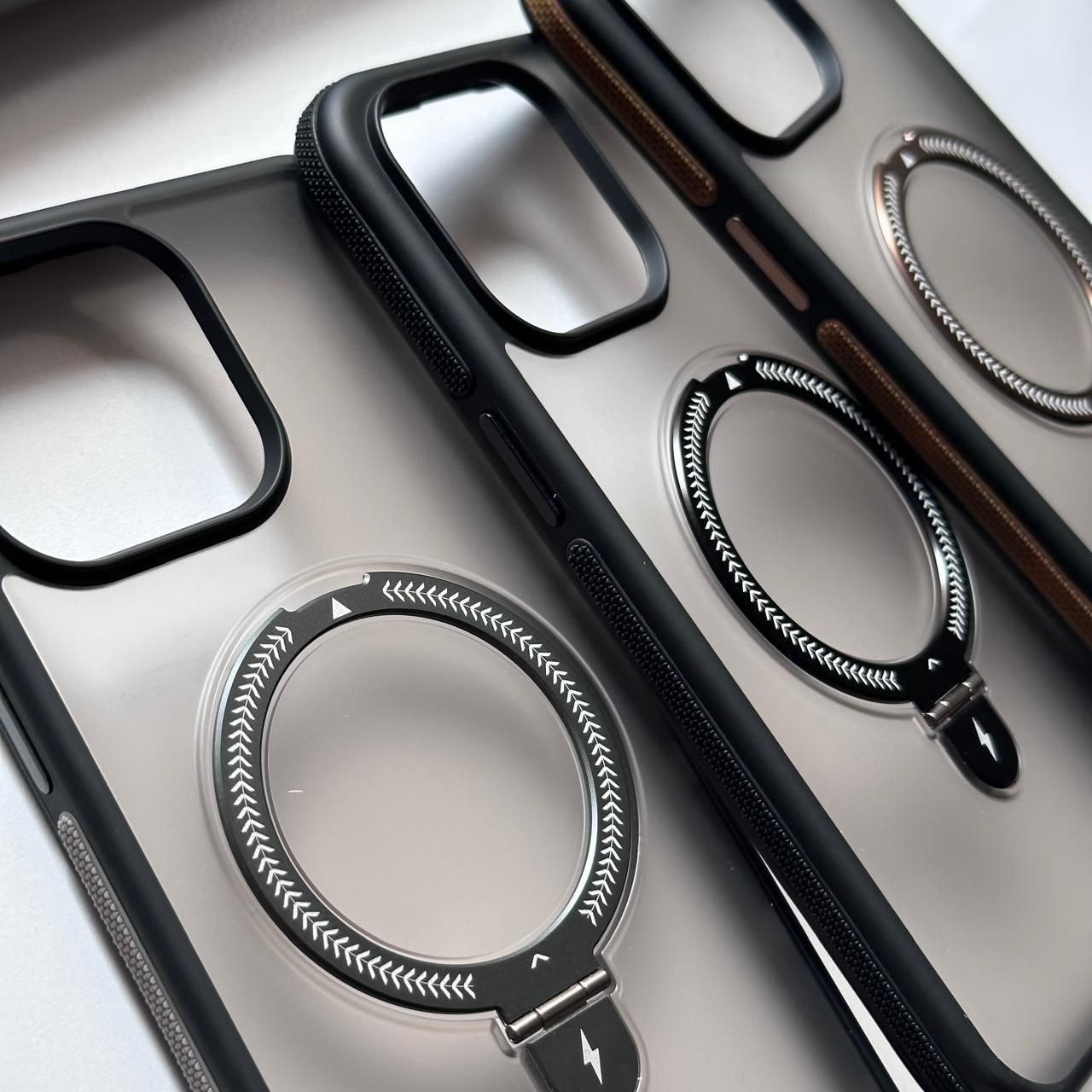 Formal Pure Design with Arrows Stand MagSafe Case(Code ARW21)