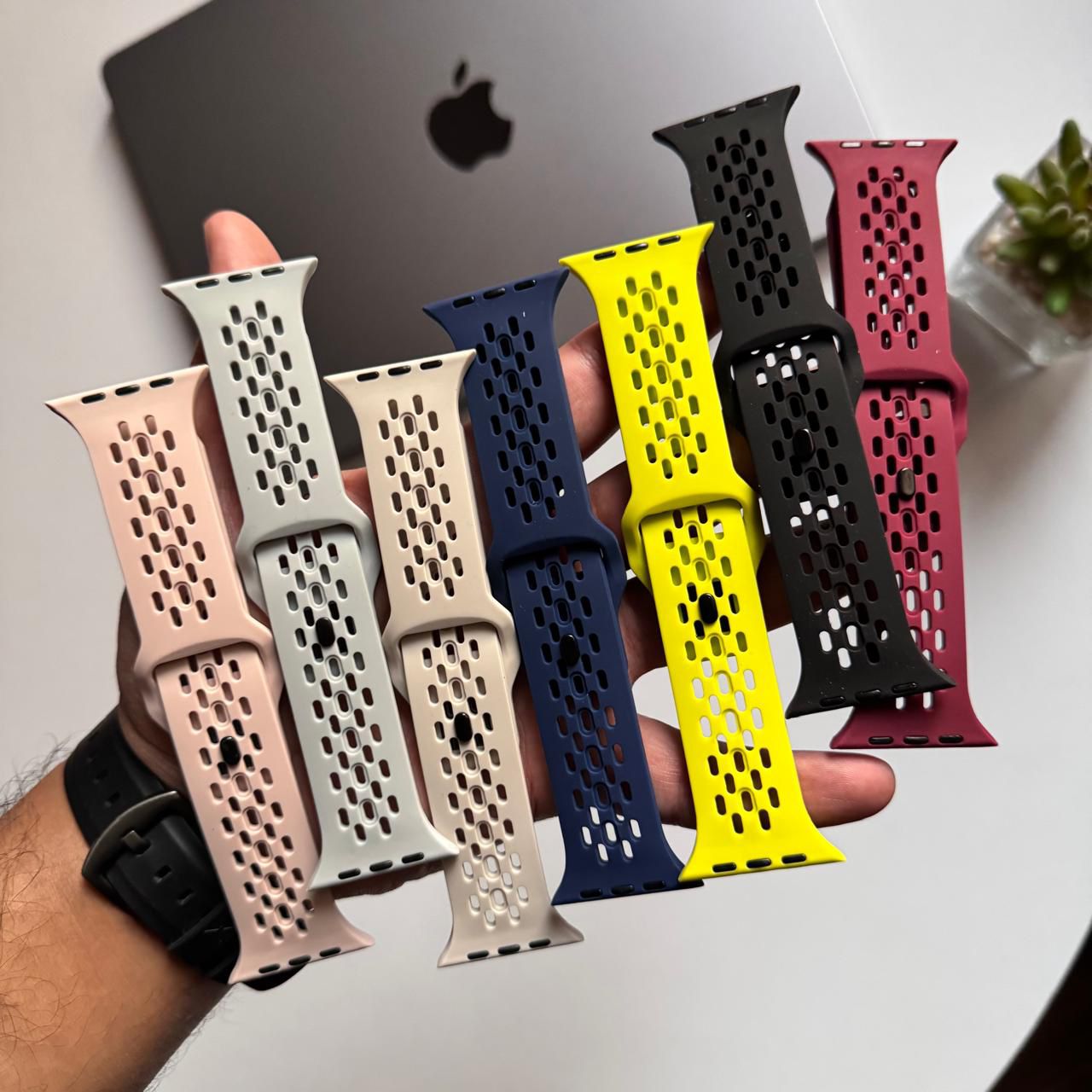 Venting Silicone Band for Apple Watch(Code VSB54)