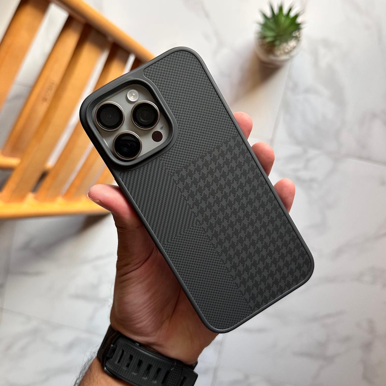 Carbon Fiber Acrylic Case (Code CRB32 )