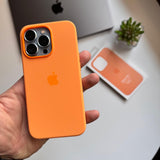 Apple Premium & Silicone Case (Code AM90)