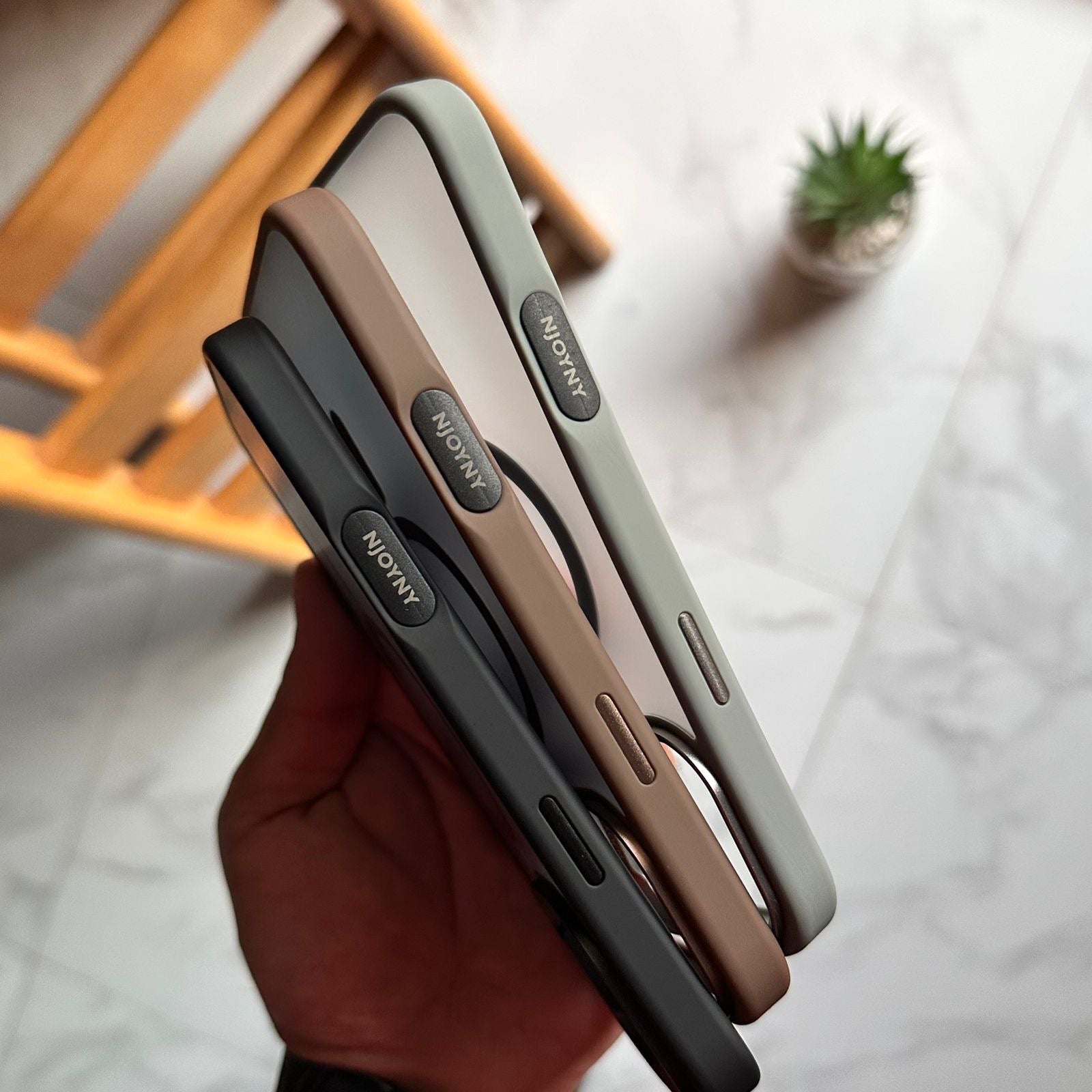 Premium Matte Skin MagSafe Case (Code BMW28)