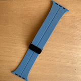 Modern Magnetic Silicone Band For Apple Watch (Code MMS89)