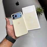 Apple MagSafe Silicone Case (Code AM90)
