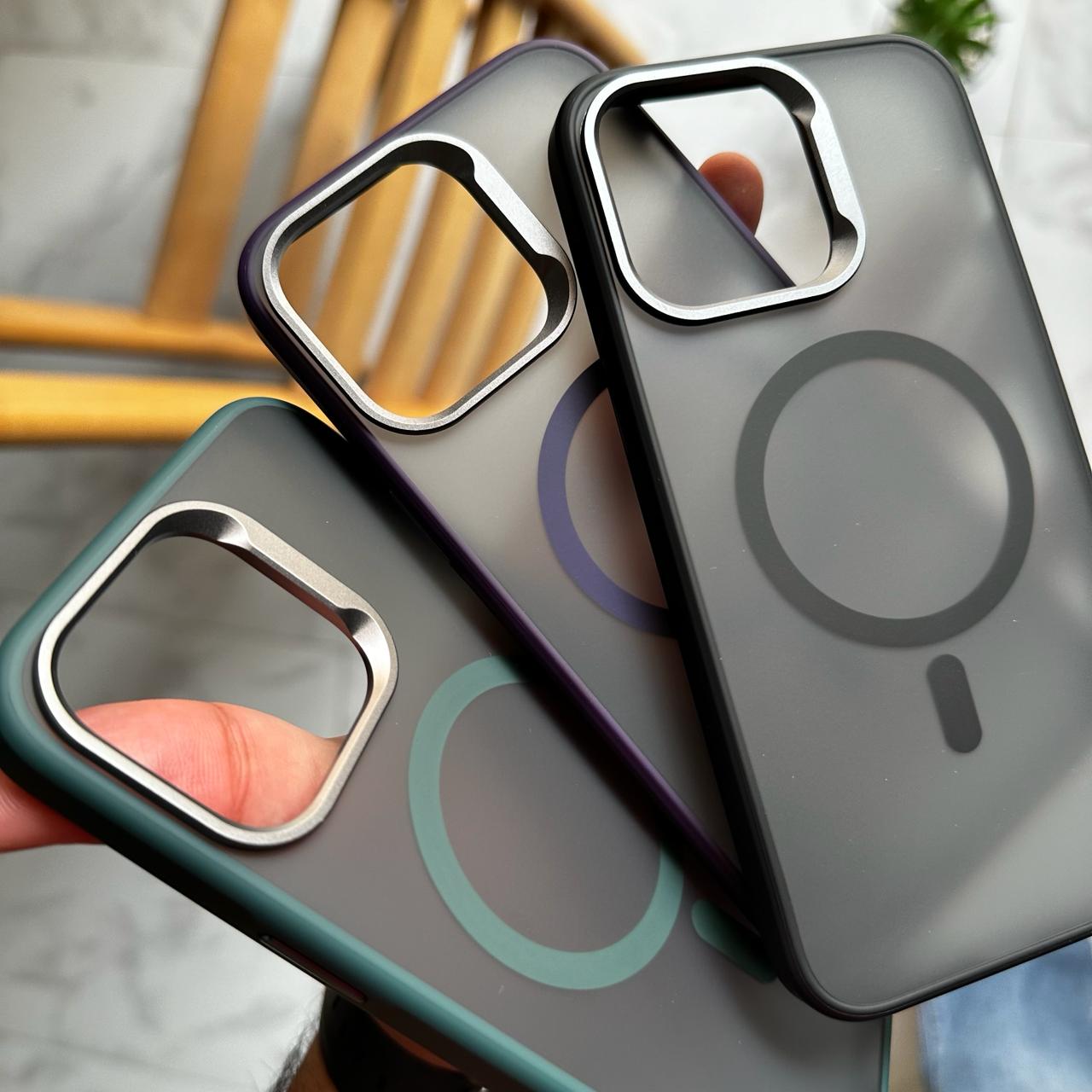 Luxury Metal Camera Matte MagSafe Case (Code BNM34)