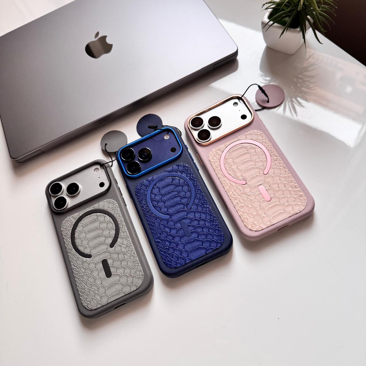 Snake Leather MagSafe 17 Design Case(Code SNK36)