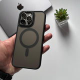 Pure Focus Pixel MagSafe Case (Code DFF84)