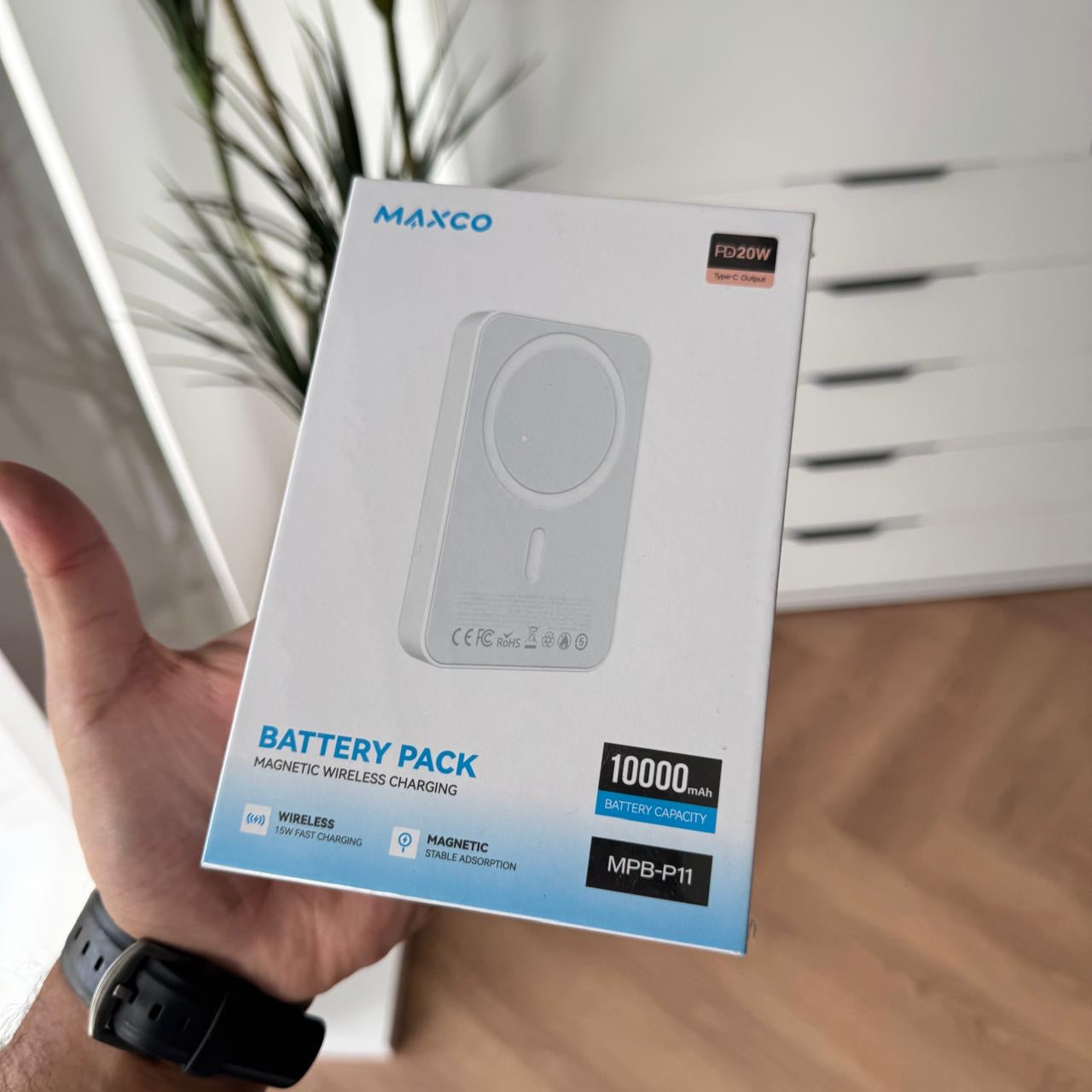 MAXCO Battery Back Magnetic Wireless Charging (Code MPB-P11)