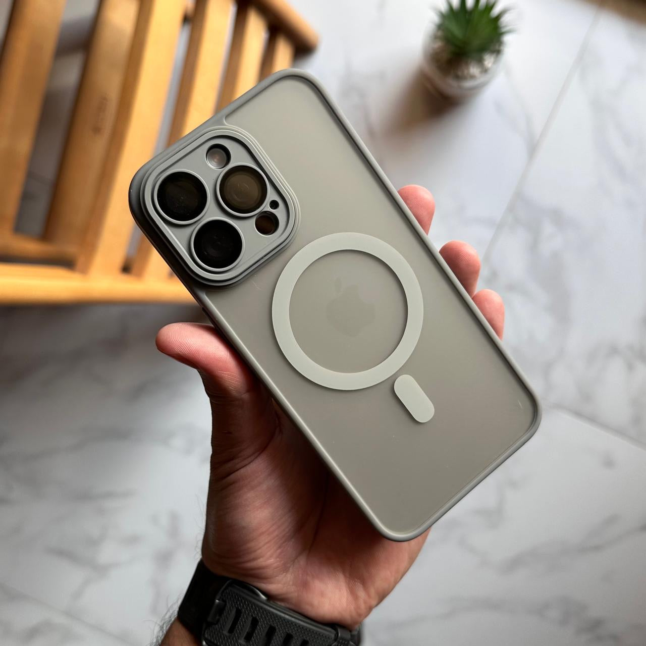 Pure Camera Protector MagSafe Case (Code MCJ63)