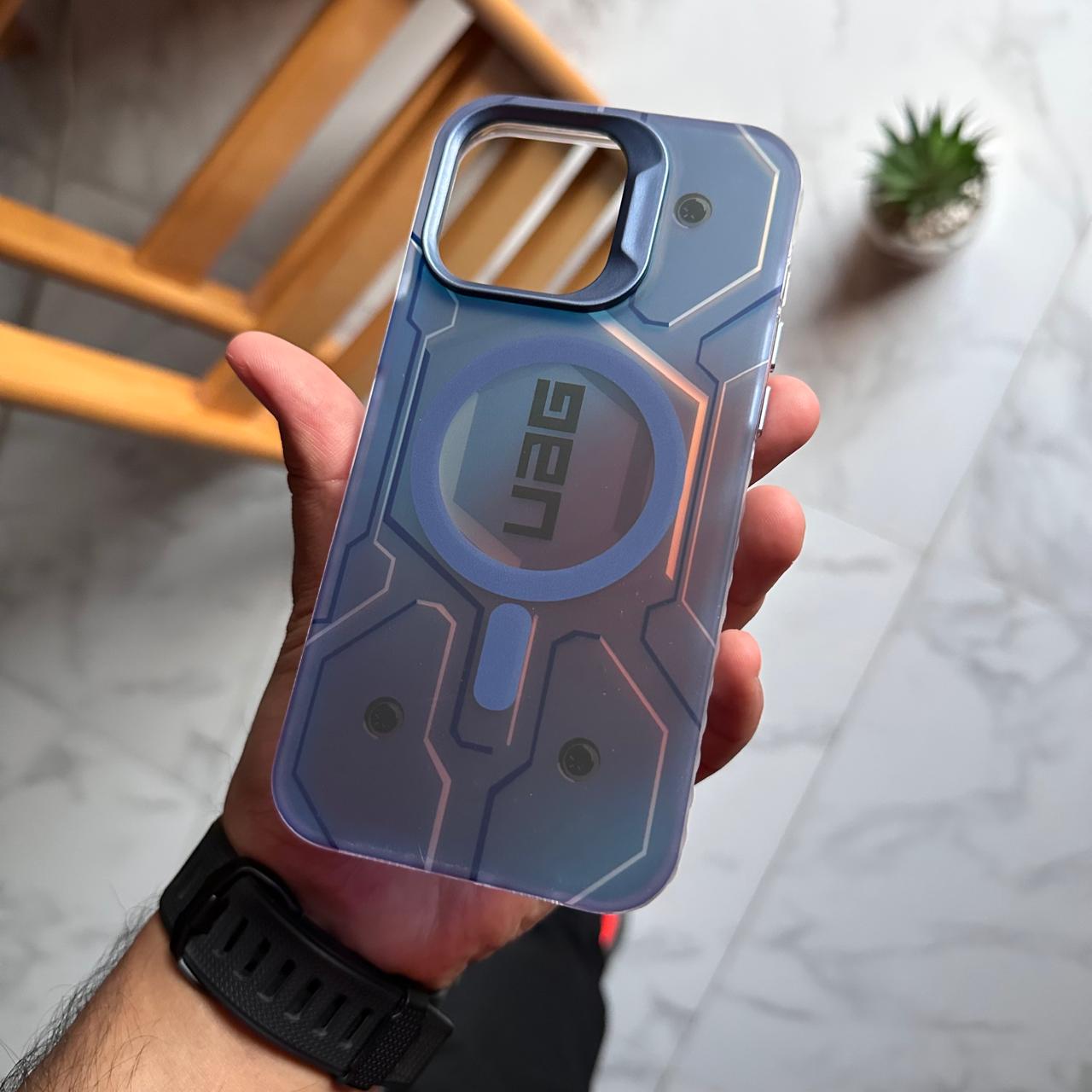UAG Drop-Tested MagSafe Case(Code UAG52)