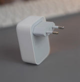 40W Dynamic Power Adapter
With 60W Max