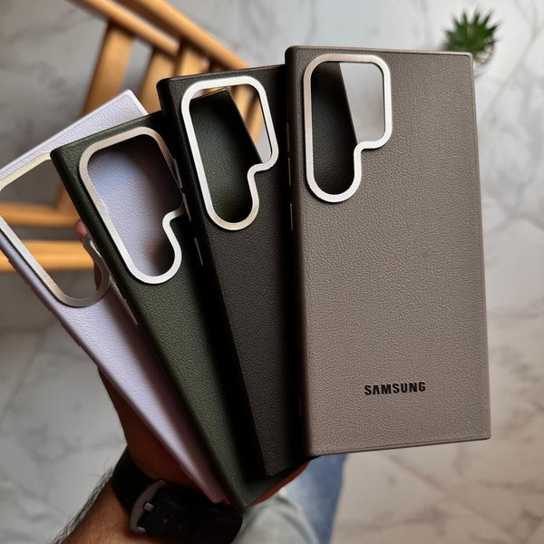 SAMSUNG Leather PU with Metal Camera Frame (Code SMLS8)