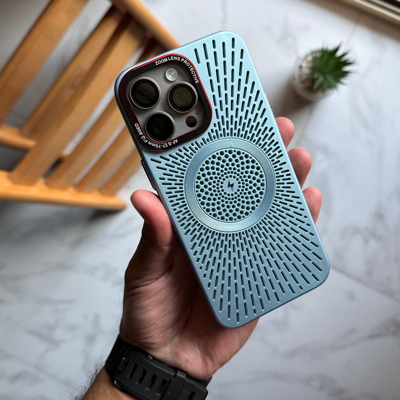 Whirlpool Ventilation Hard Slim-Fit Case(Code VNT51)