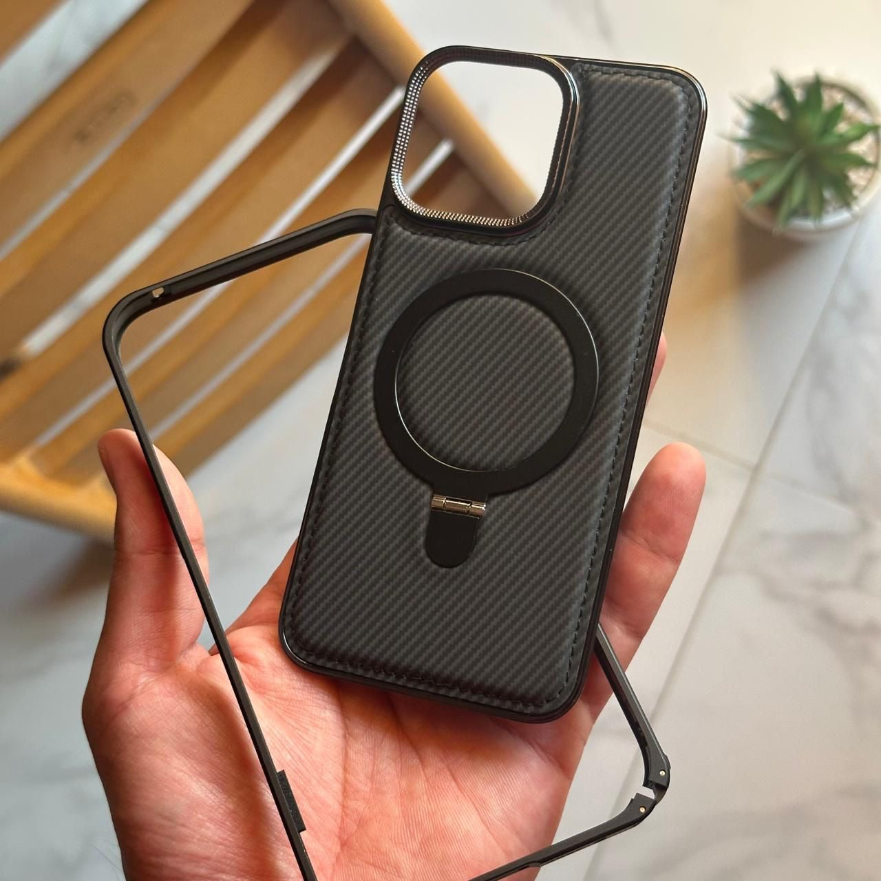 Metal Frame Lock Leather Carbon MagSafe Stand Case
(Code NMC85)