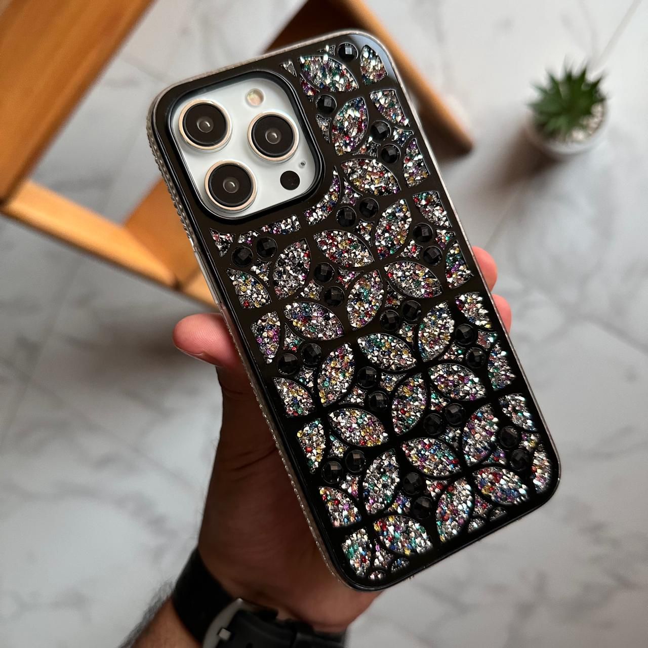 Luxury Motifs Strauss Case (Code MTF37)