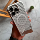 Ventilation PC Stand MagSafe Case (Code VNT48)