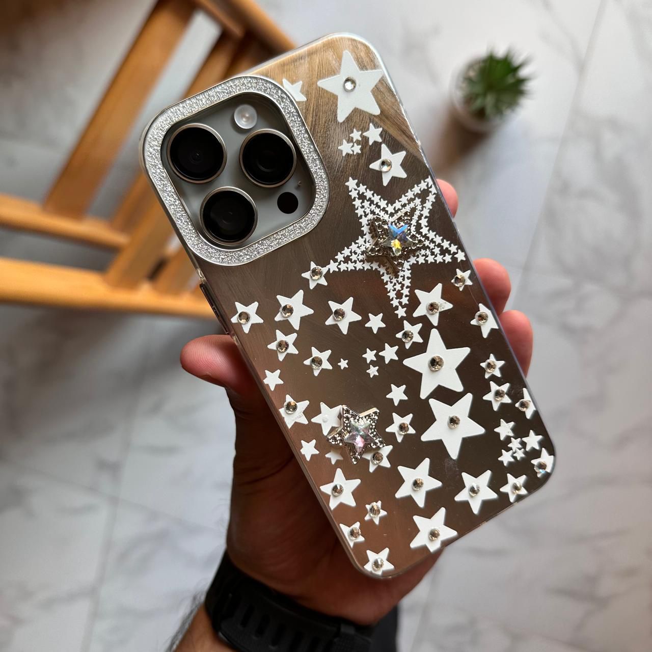 Stunning Arts with Glitter Frame Camera Case (Code SAT43)