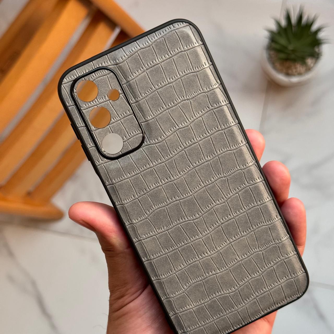 Formal Leather Case (Code LES64)