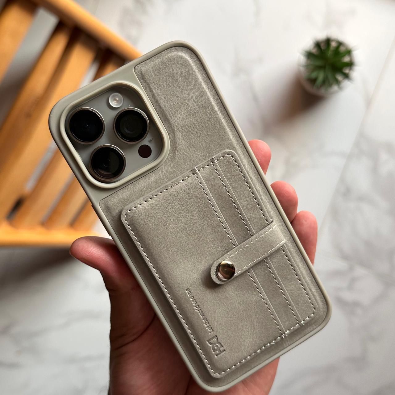 HDD Magnetic Pocket Leather Case (Code WASD6)