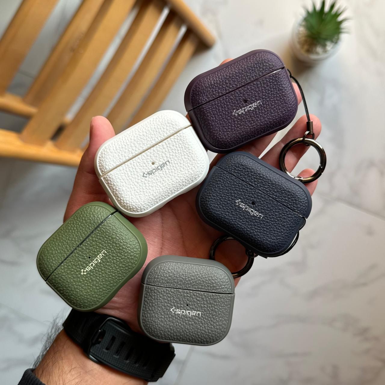 Spigen Formal Rough Leather Case (Code RFL78)