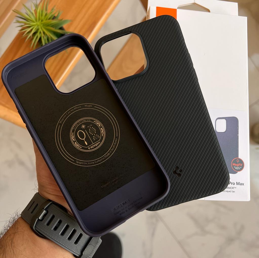 Spigen MAG ARMOR Series Case (Code MA53)