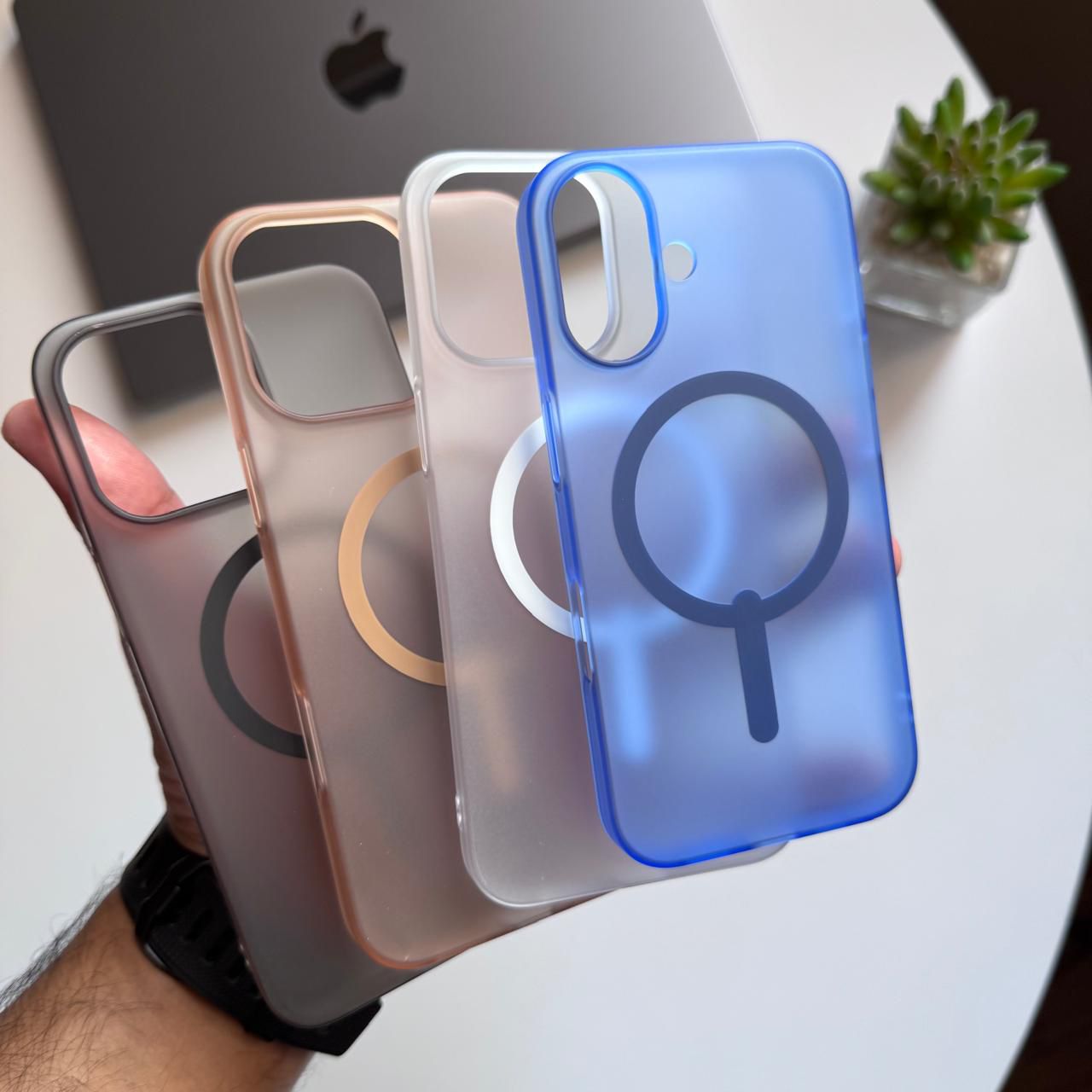 Gear 4 Hard Slim-Fit MagSafe Case(Code GER75)