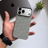 Free Night Carbon Hard Slim-fit MagSafe Case(Code FRN89)