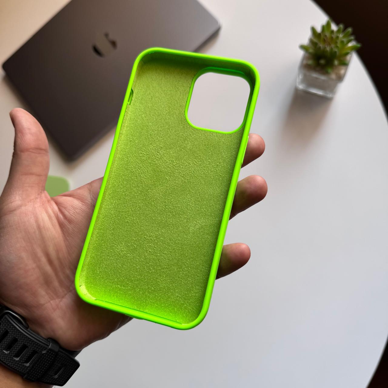 Silicone MagSafe Case (Code MWS9)