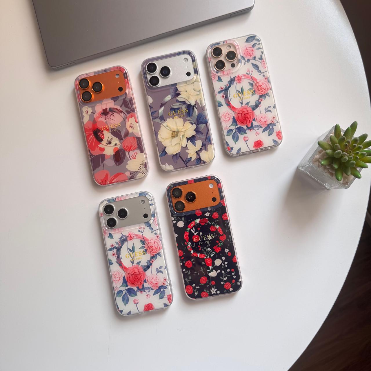 Trendy Guess Flowers Case(Code FLW54)