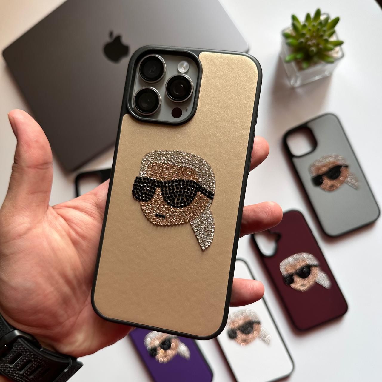 Basic Strauss Face Karl Case(Code STK53)