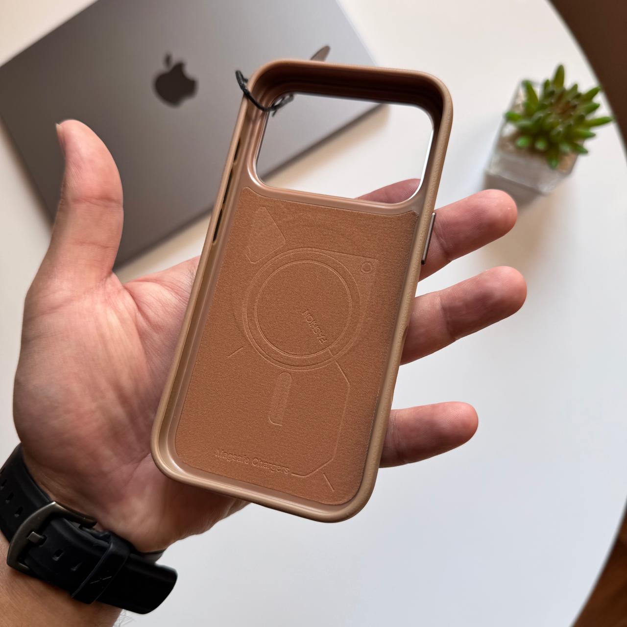 Basic Create Leather MagSafe Case(Code CRT65)