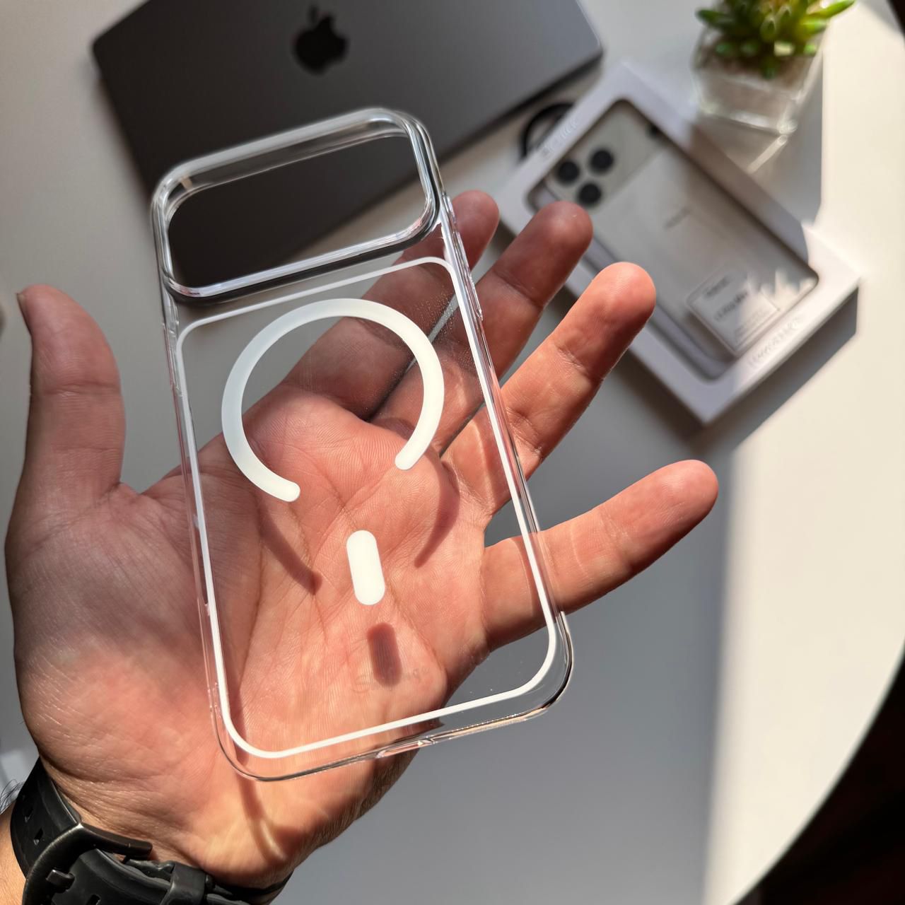 Shefange Transparent Pure MagSafe Case(Code BKY52)